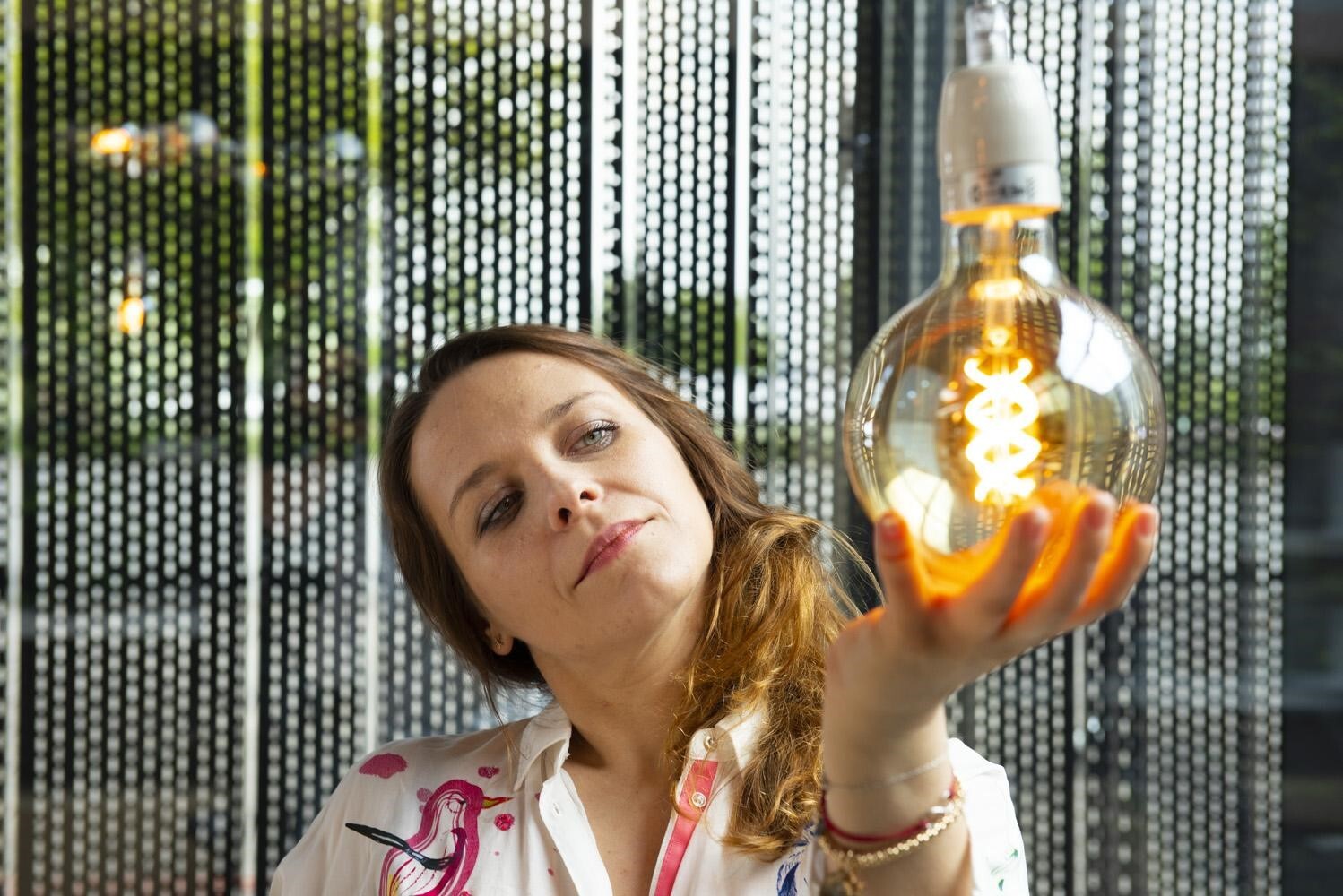 Lampe de travail LED avec aimant ? Les avantages et les inconvénients! -  TRALERT®